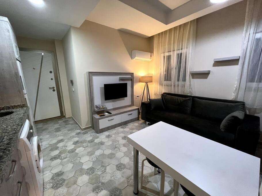 Basement Floor, Erasta Mall Karsisi, 1+0 Stuedyo '23' Анталья Экстерьер фото